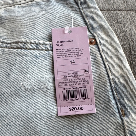 Wild Fable Light Blue Distressed Denim Shorts, new with tags! - Picture 6 of 6